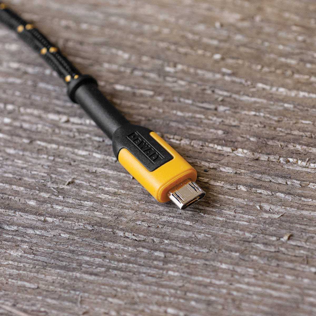 Dewalt, DEWALT Reinforced Cable for Micro-USB